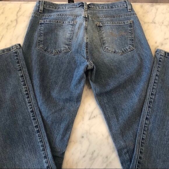 Y2K DKNY Women's Bootcut Denim Jeans with Rhinestone Logo Pockets Size 7 - Picture 5 of 6